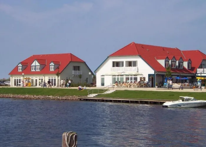Fewo 06 Mantelmoewemit Blick Auf Salzhaff Und Ostsee